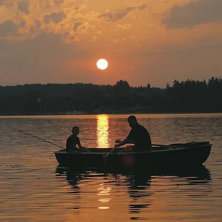 Kathi Sankt Kanzian am Klopeiner See